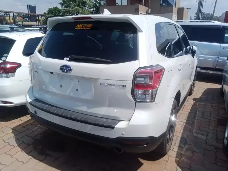 Subaru Forester   - 2016