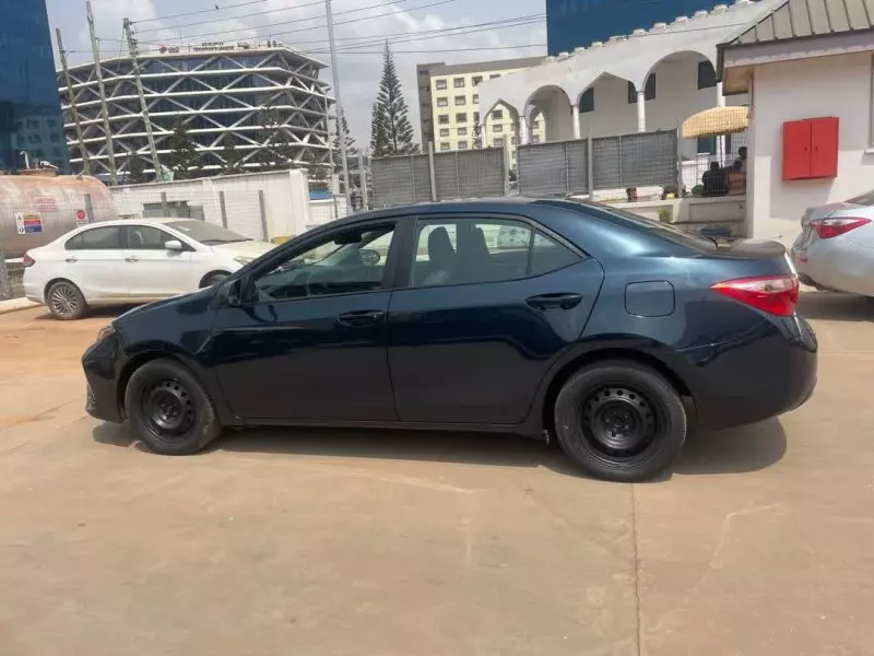 Toyota Corolla   - 2017