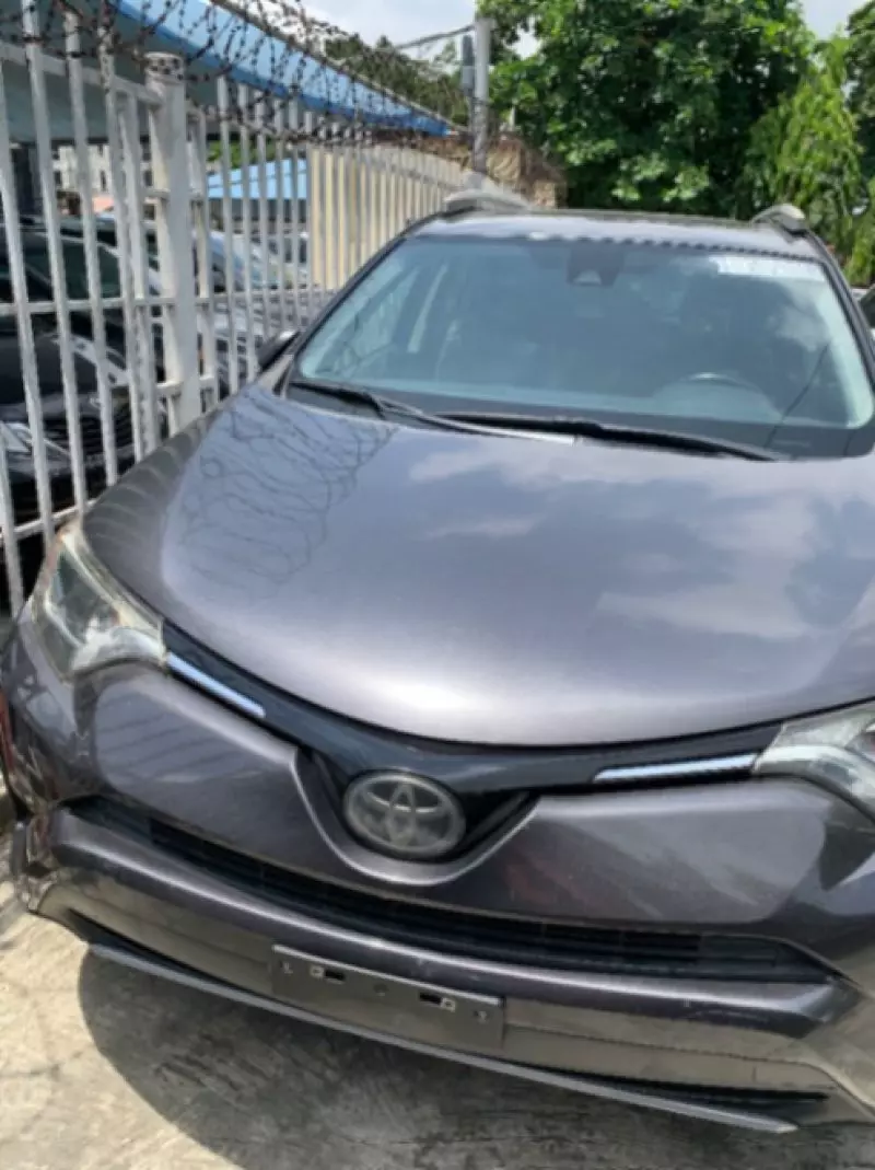 TOYOTA RAV 4   - 2018
