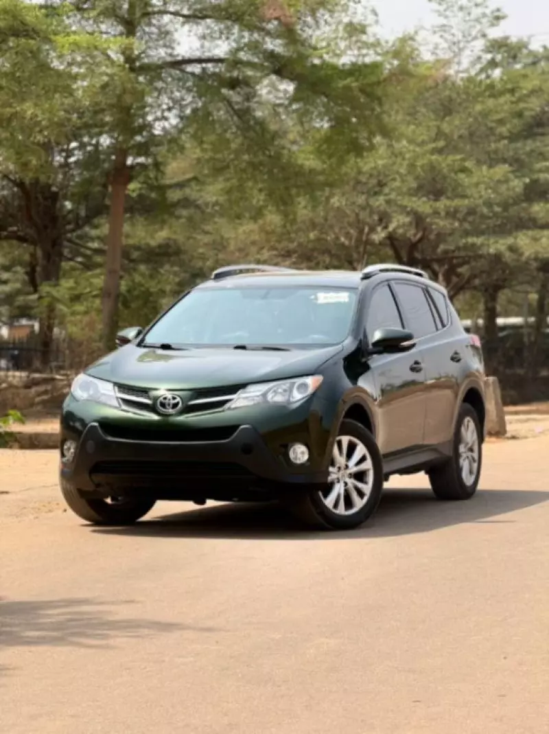 Toyota RAV4   - 2013