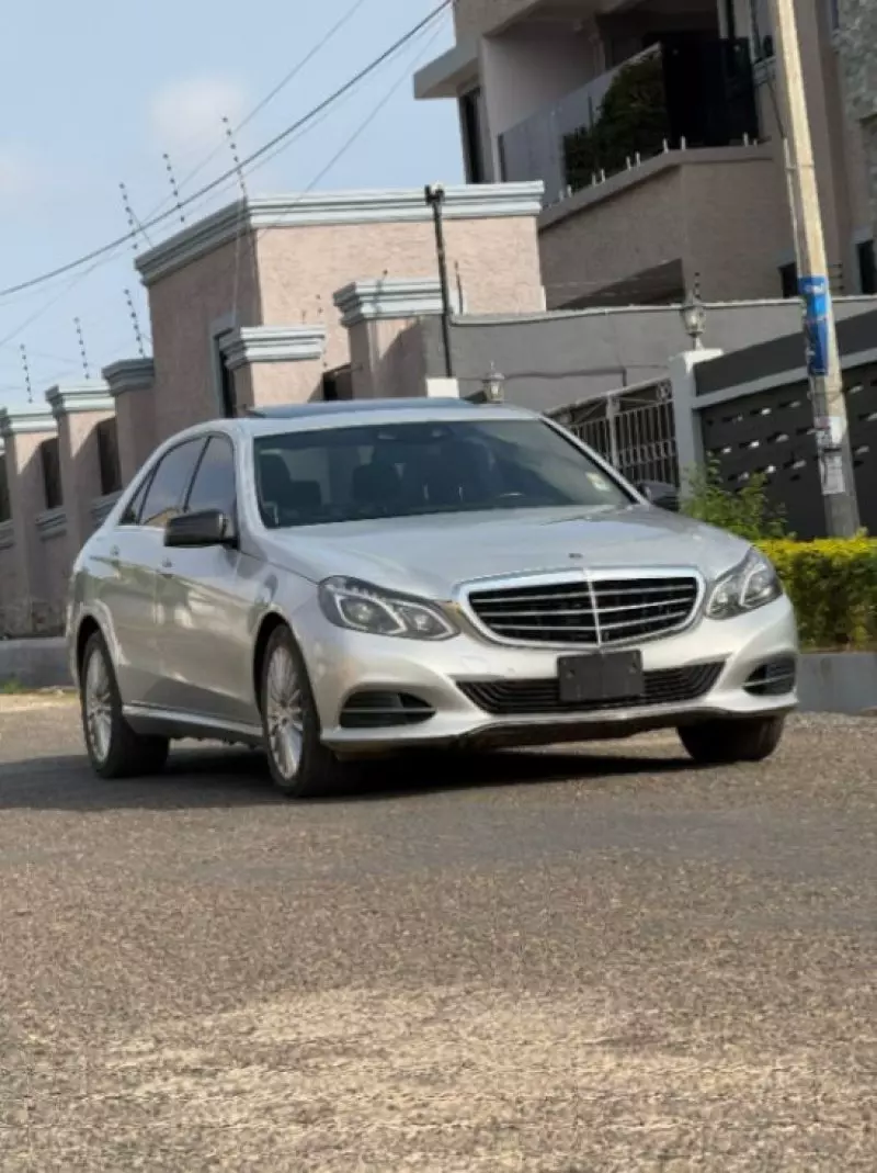 Mercedes-Benz E350   - 2014