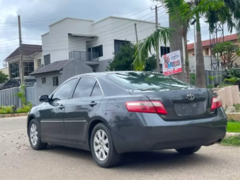 TOYOTA Camry   - 2009