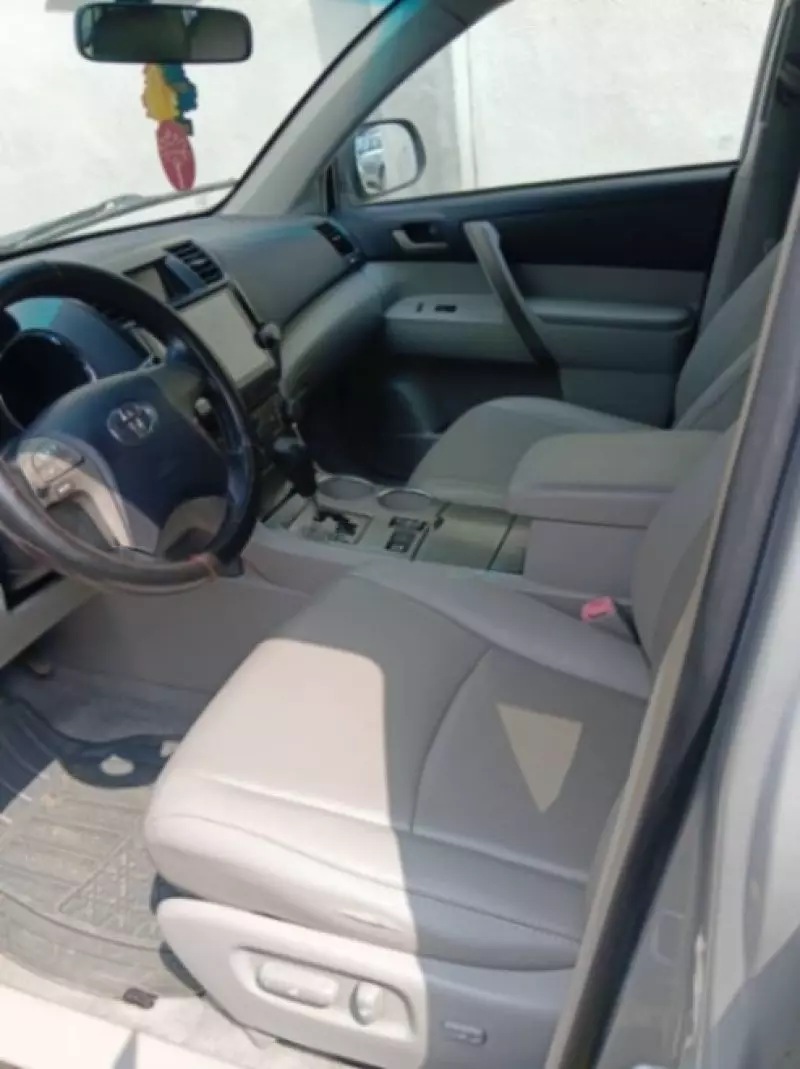 Toyota Highlander   - 2008