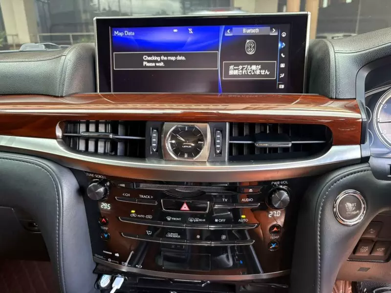 Lexus LX 570   - 2016