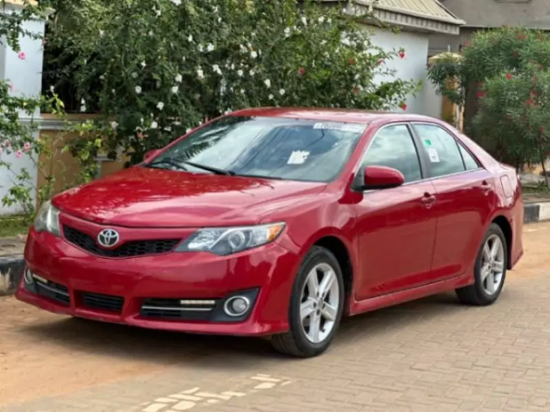 TOYOTA camry   - 2014
