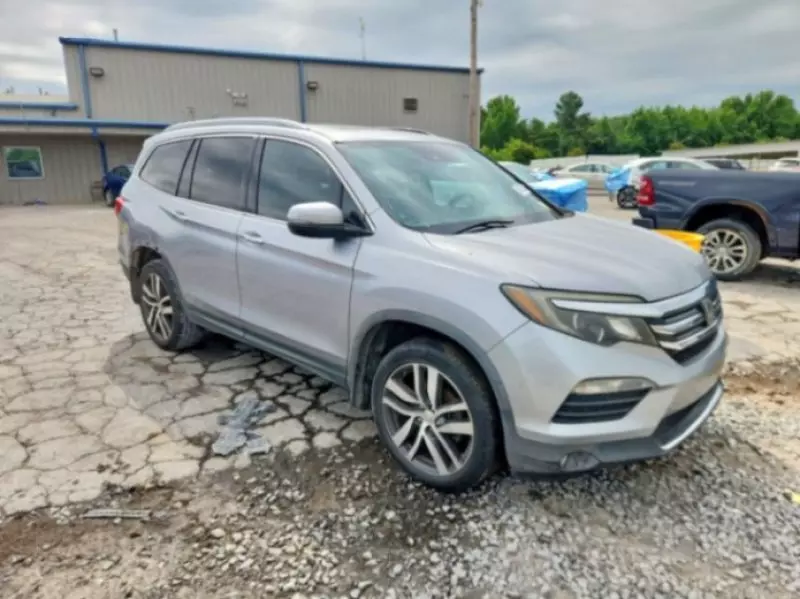 Honda Pilot - 2016