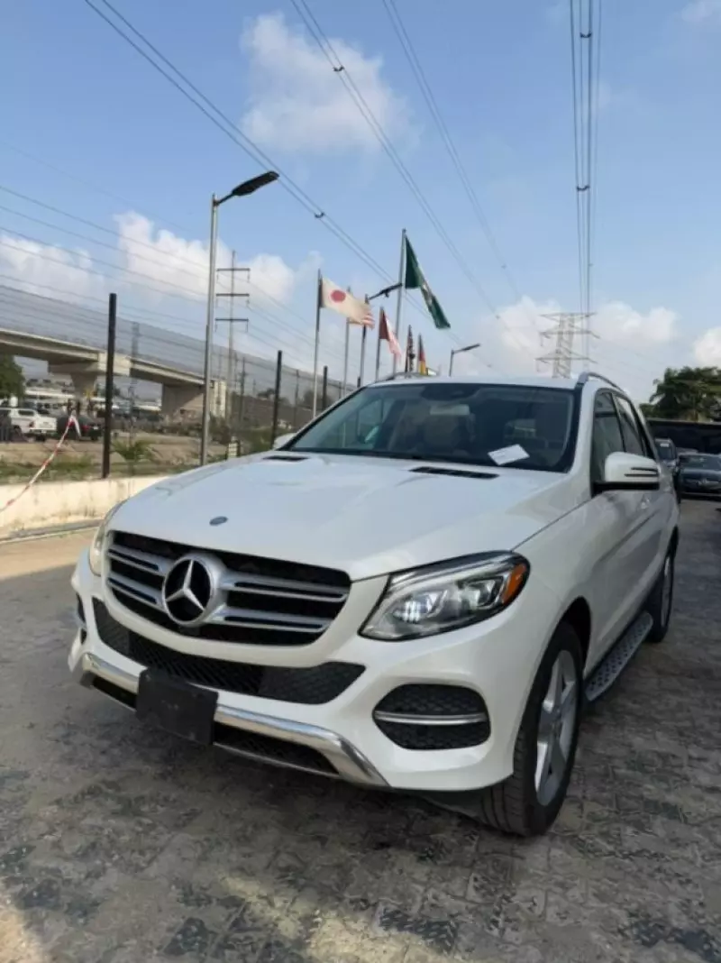 Mercedes-Benz GLE 350   - 2017