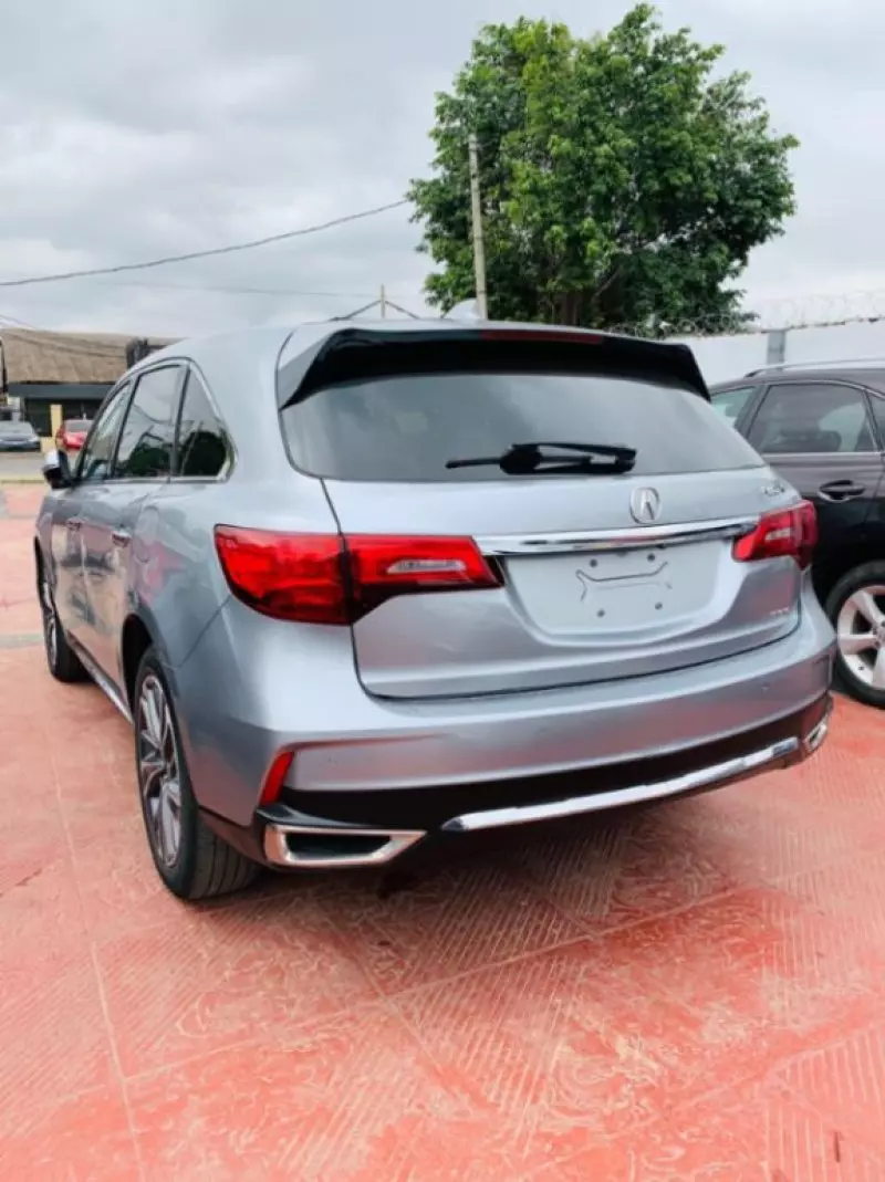 Acura MDX   - 2019