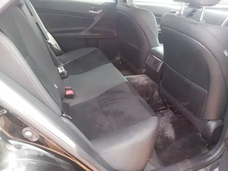 Toyota Mark X   - 2016