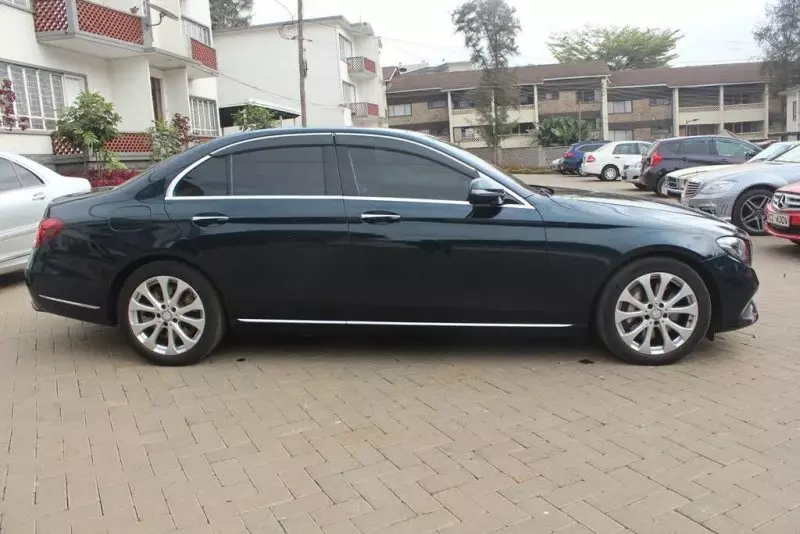 Mercedes-Benz E 400   - 2017