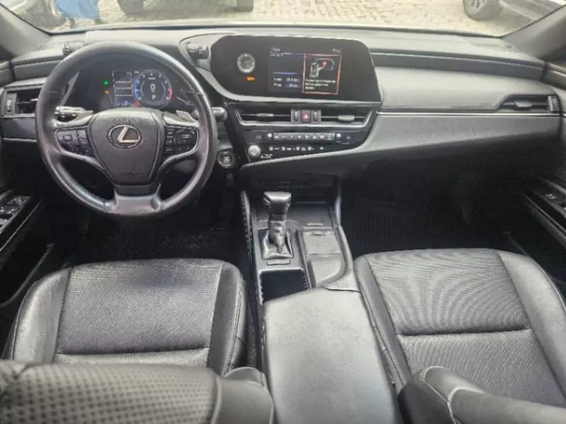 Lexus ES 350 - 2022