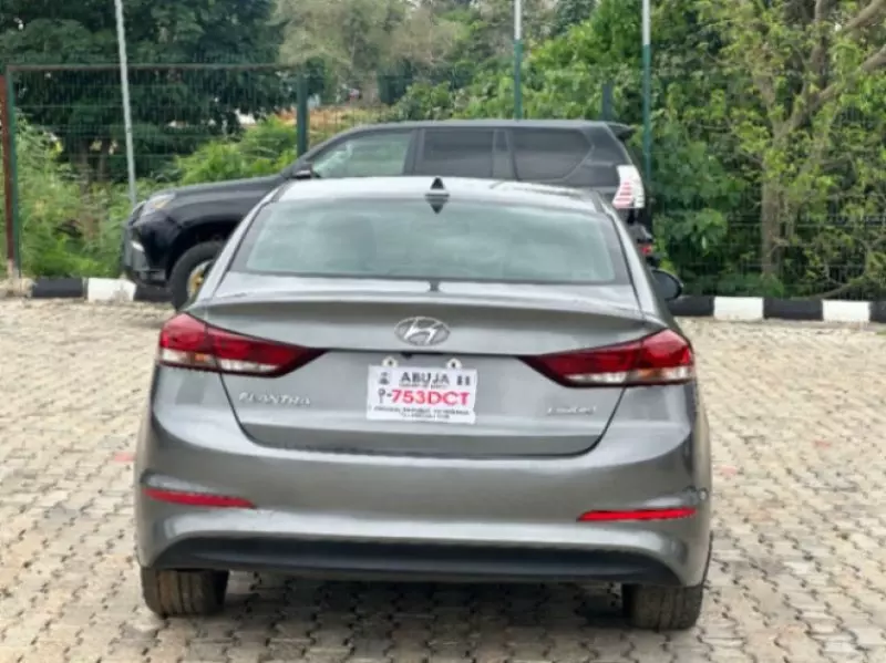 Hyundai Accent   - 2016