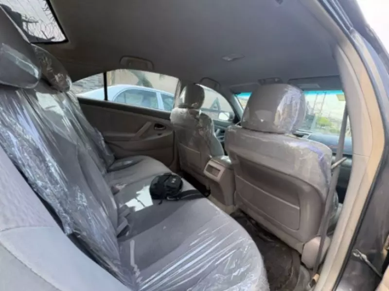 TOYOTA Camry   - 2010