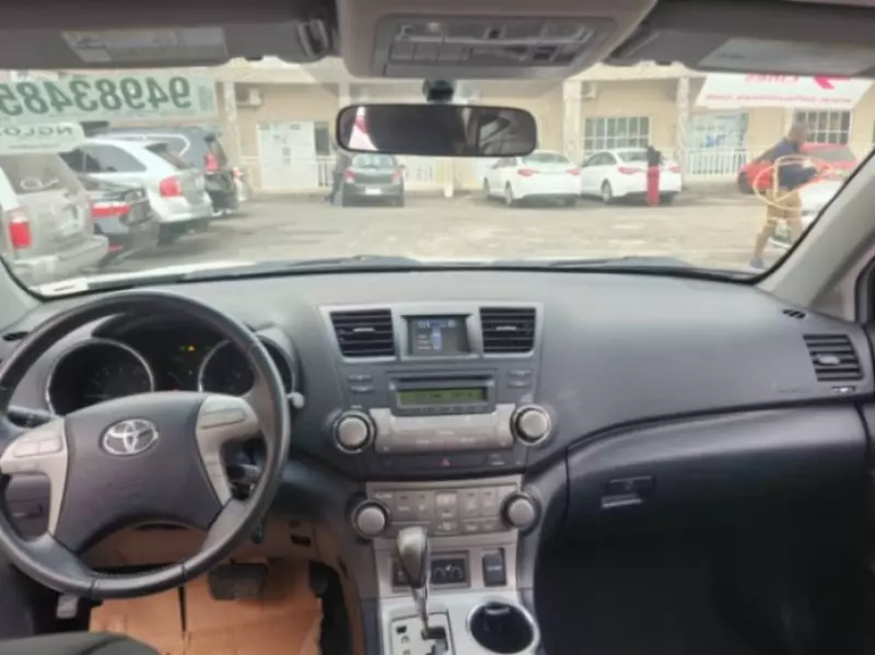 Toyota Highlander - 2010