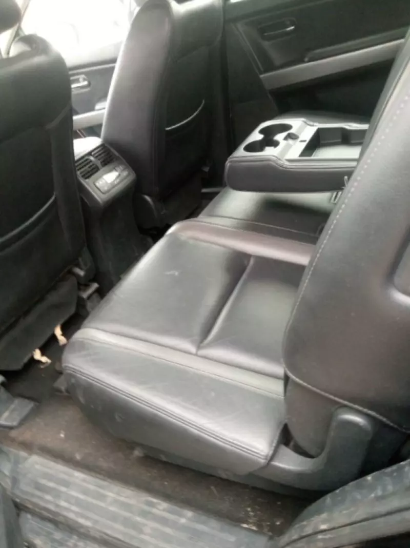 Mazda CX-9   - 2011