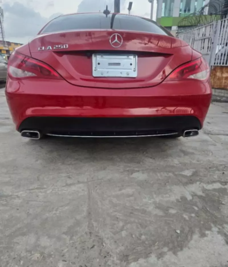 Mercedes-Benz CLA-Class   - 2015