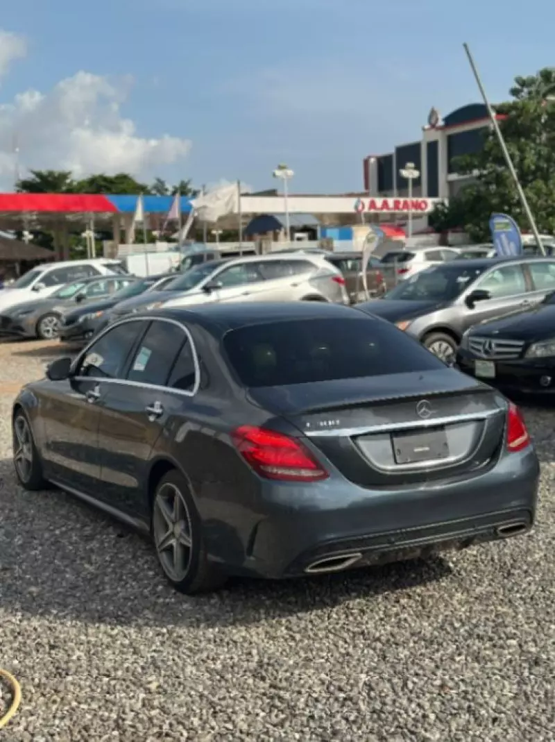 Mercedes-Benz C-Class   - 2016