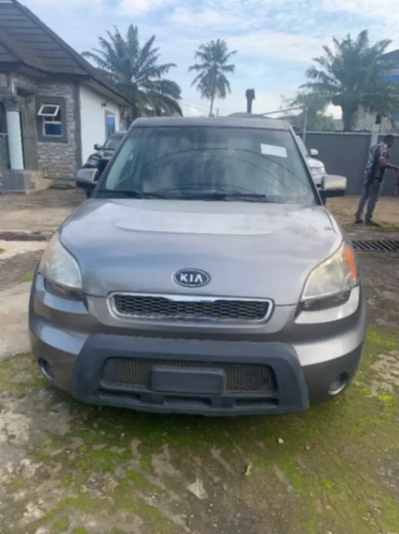 KIA Soul   - 2010