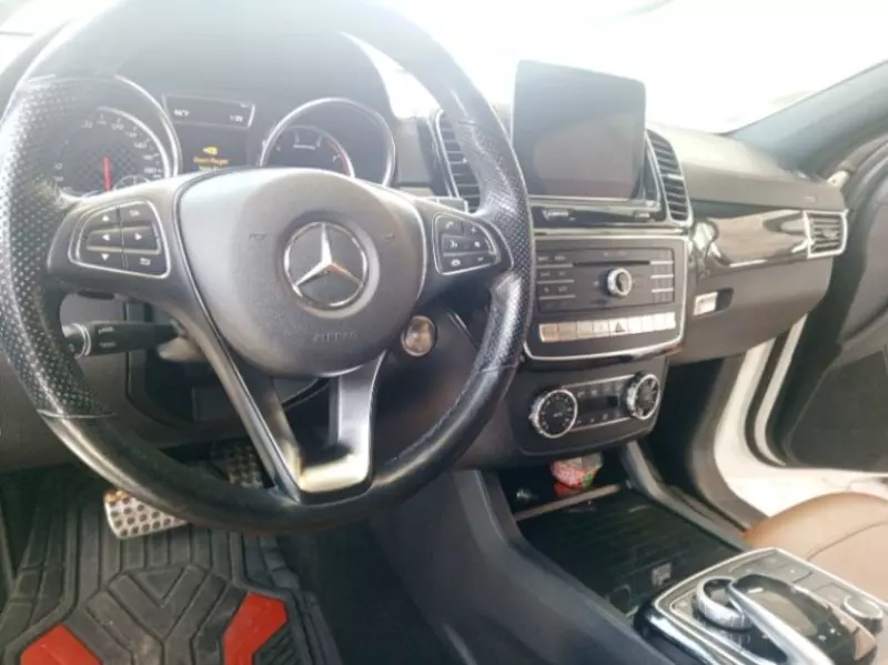 Mercedes-Benz GLE-Class   - 2019