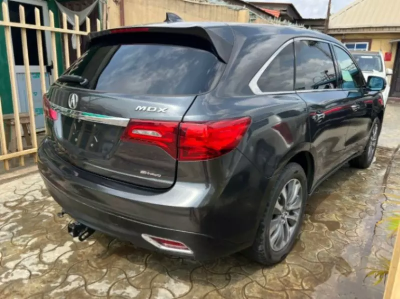 Acura MDX - 2015