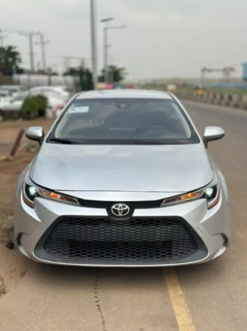 Toyota Corolla   - 2020