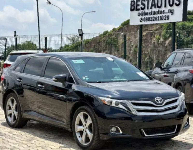 TOYOTA Venza   - 2014