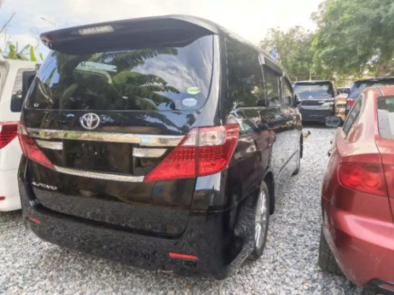 TOYOTA Alphard   - 2013