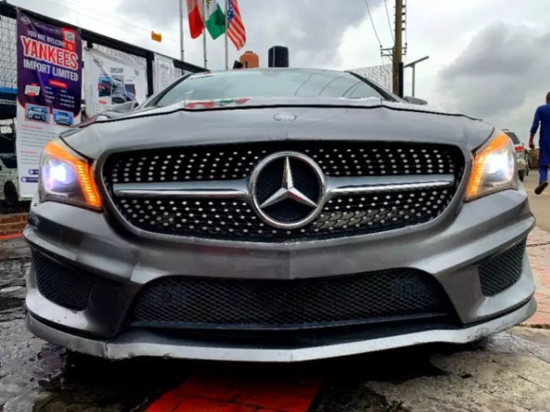 Mercedes-Benz CLA 250   - 2015
