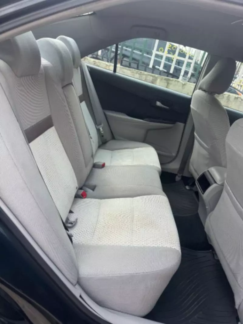 Toyota Camry   - 2014