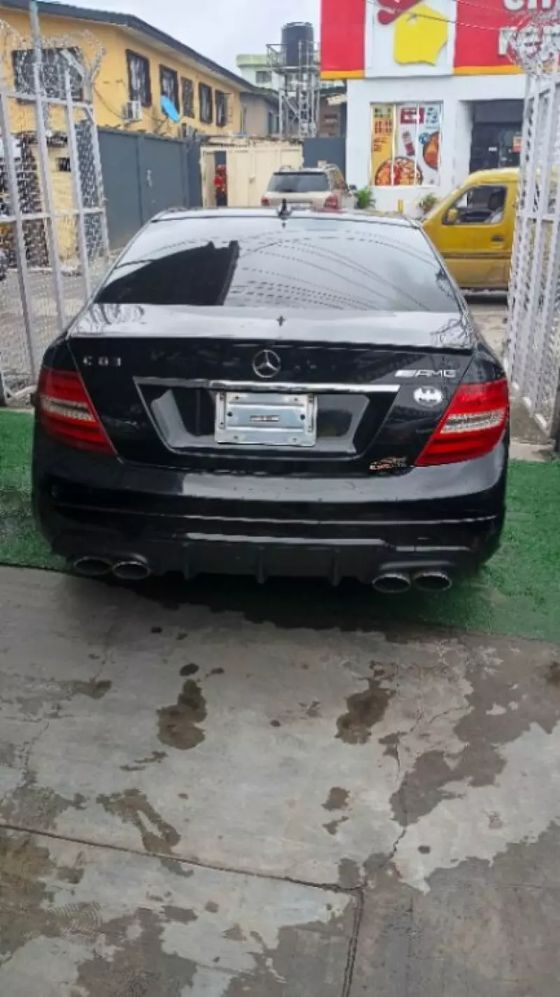 Mercedes-Benz C-Class   - 2012