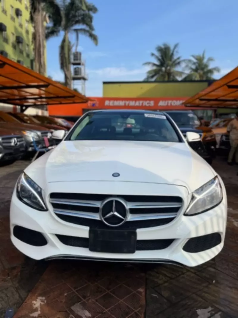 Mercedes-Benz C-Class - 2016