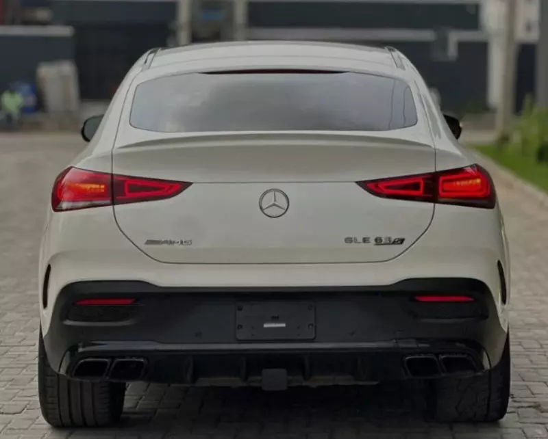 Mercedes-Benz GLE-Class   - 2021