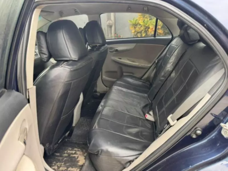 Toyota camry   - 2012