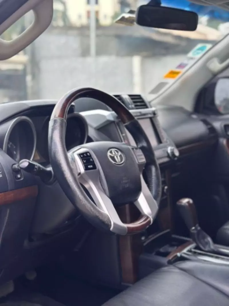 Toyota Prado   - 2015