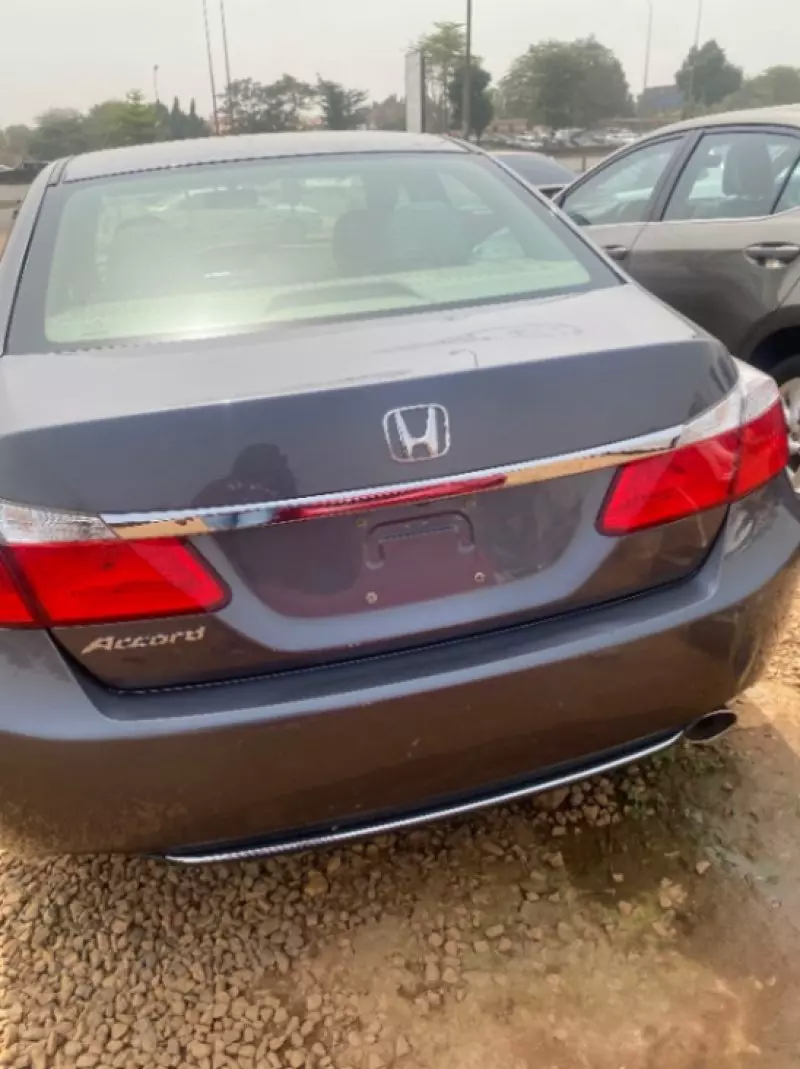 Honda Accord   - 2013
