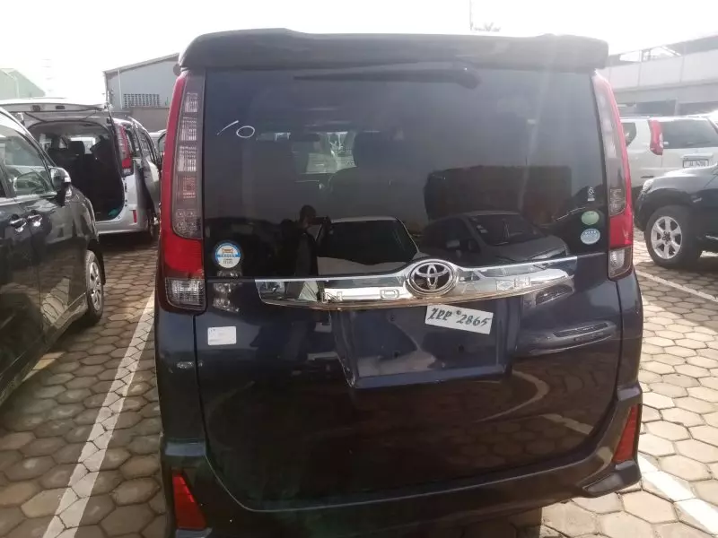 TOYOTA Noah   - 2016