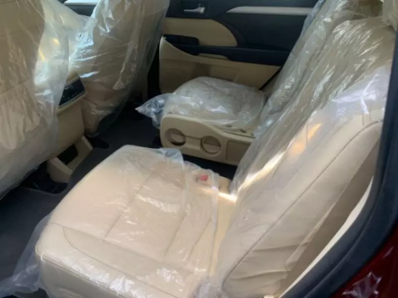 Toyota Highlander   - 2019