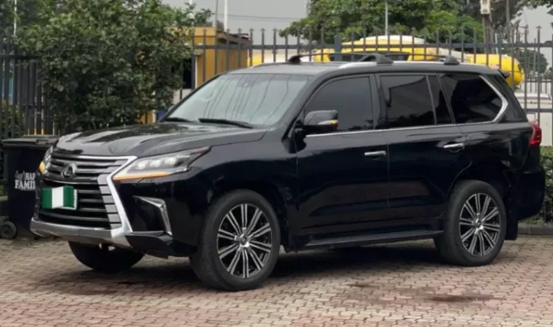 Lexus LX 570   - 2016