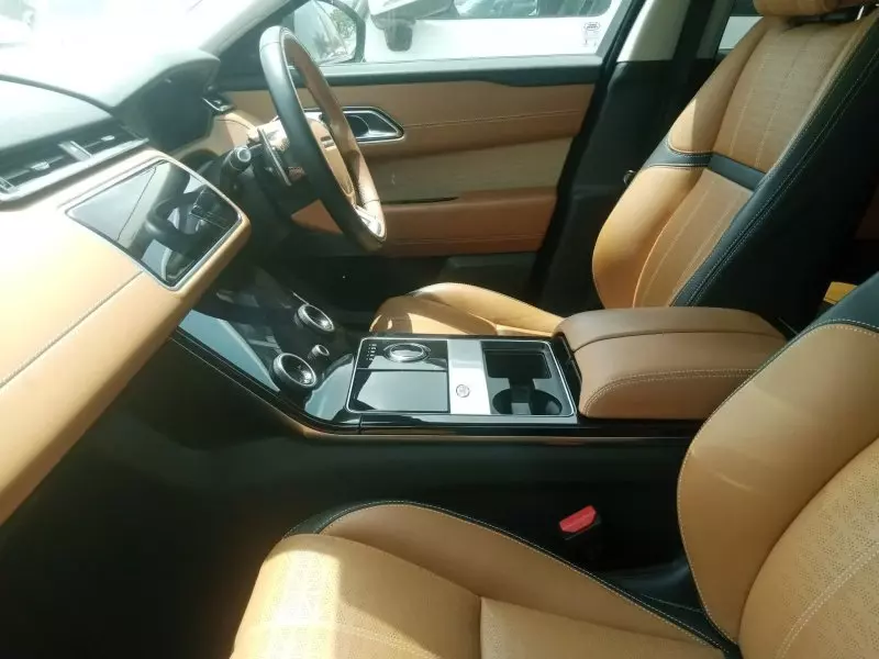 Land Rover Range Rover Velar   - 2017