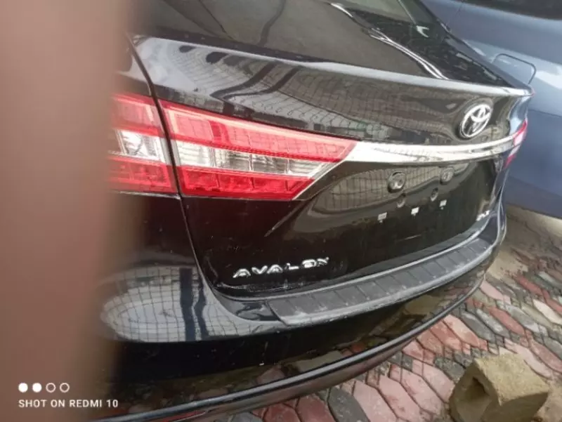 Toyota Avalon - 2013
