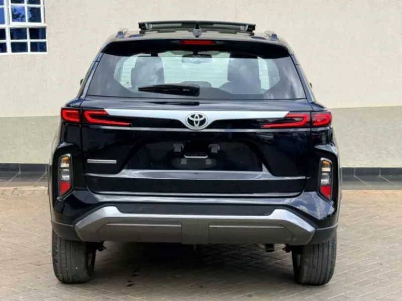 Toyota Urban Cruiser   - 2024