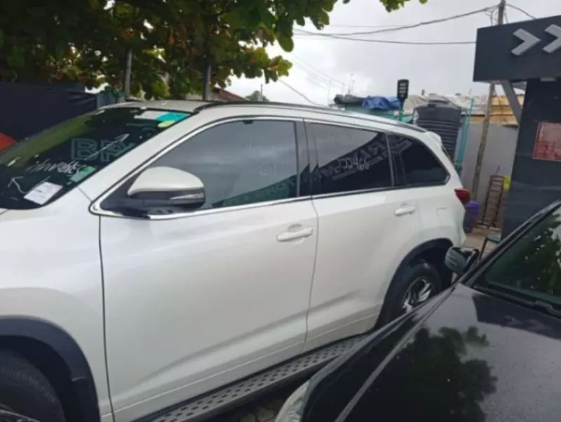TOYOTA Highlander   - 2017
