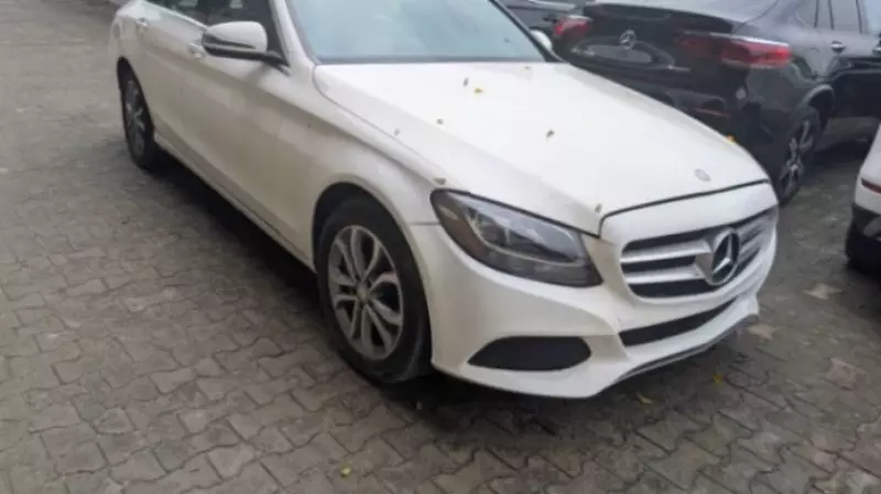 Mercedes-Benz C 300   - 2016