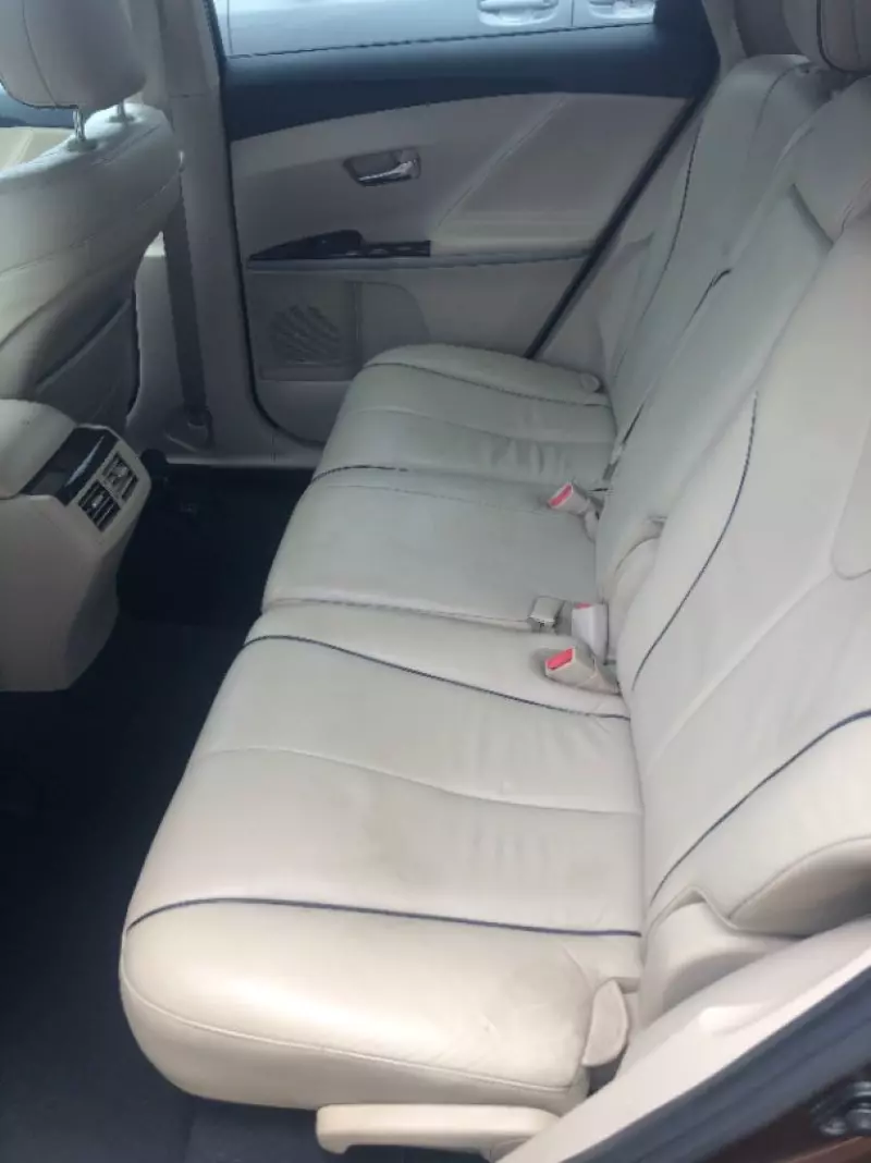Toyota Venza   - 2013