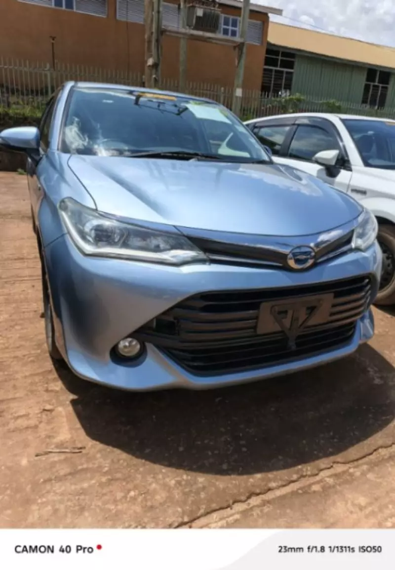 Toyota Fielder hybrid    - 2016
