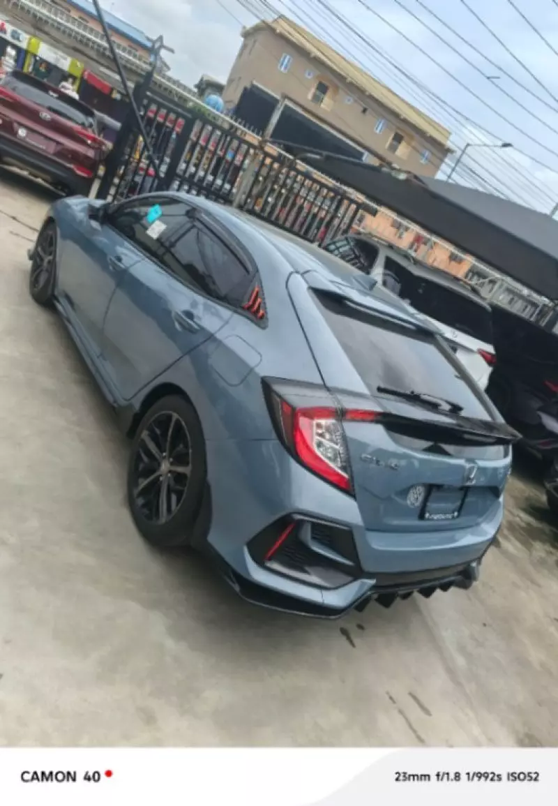 Honda Civic   - 2021