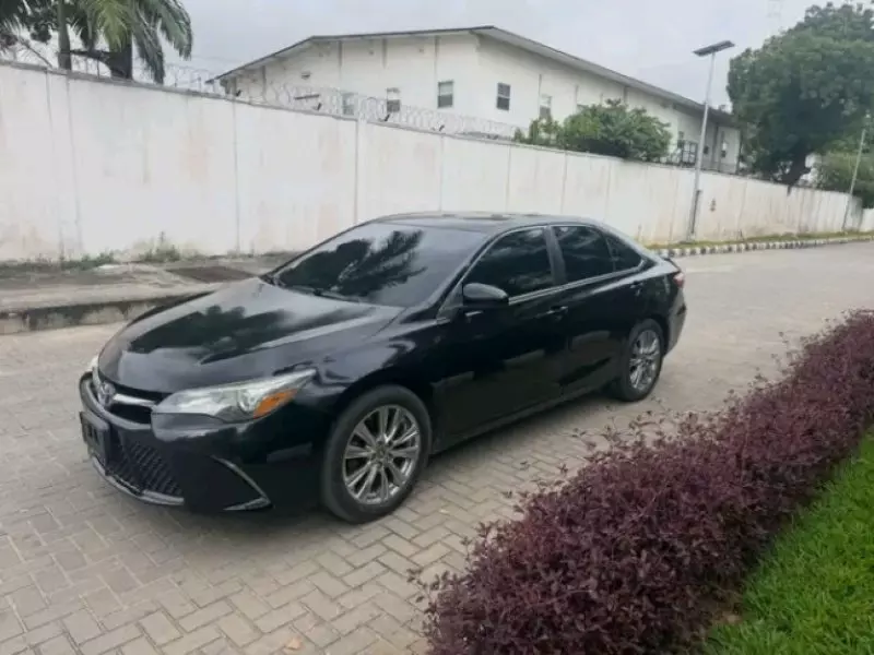 TOYOTA Camry   - 2015