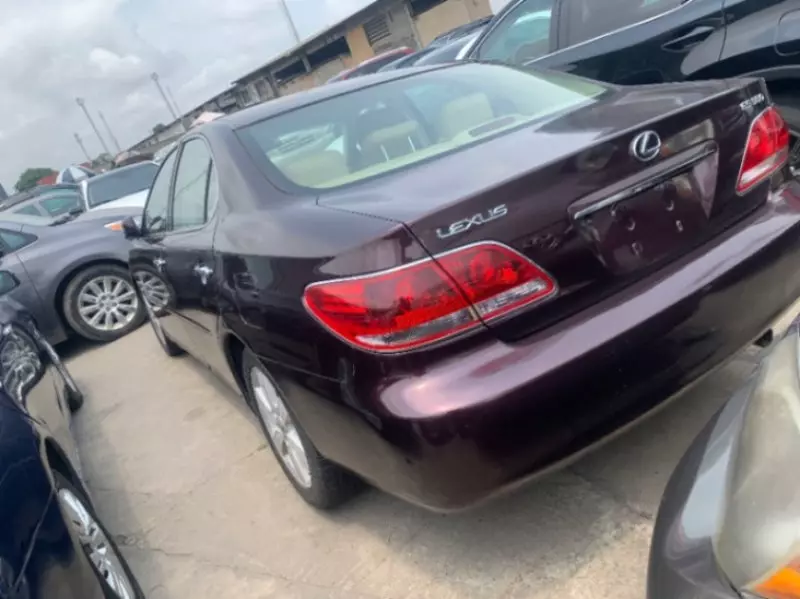 Lexus ES 330   - 2006