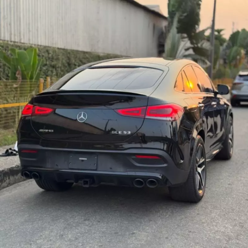 Mercedes-Benz GLE-Class   - 2021
