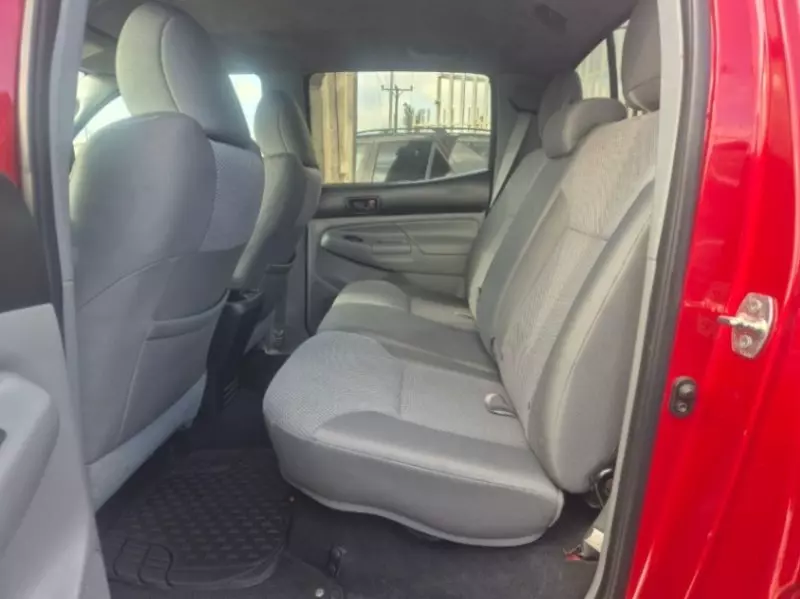 TOYOTA Tacoma - 2014